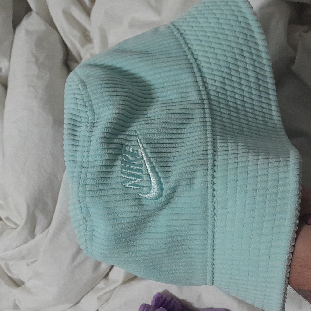 Nike corduroy bucket hat - Picture 2 of 3